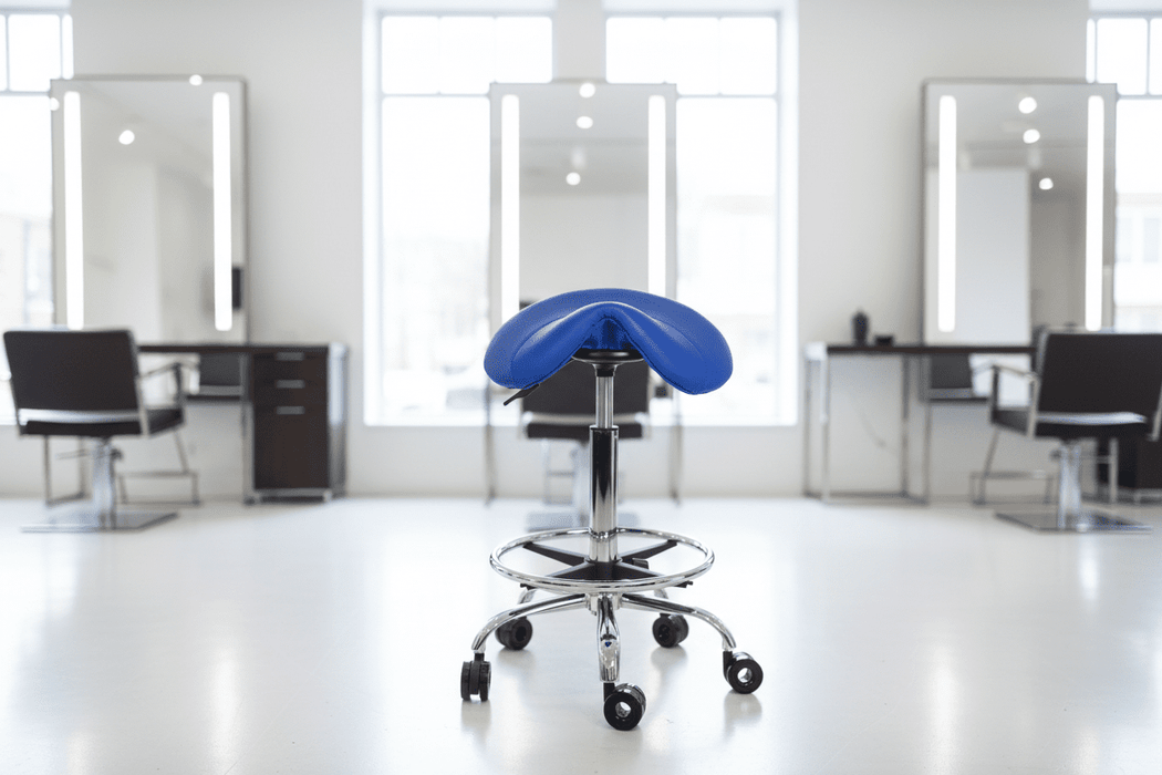 Ergonomische Kapperskruk met voetring - Blauw - KS Medical Group