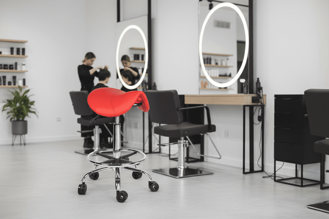 Ergonomische Kapperskruk met voetring - Rood - KS Medical Group