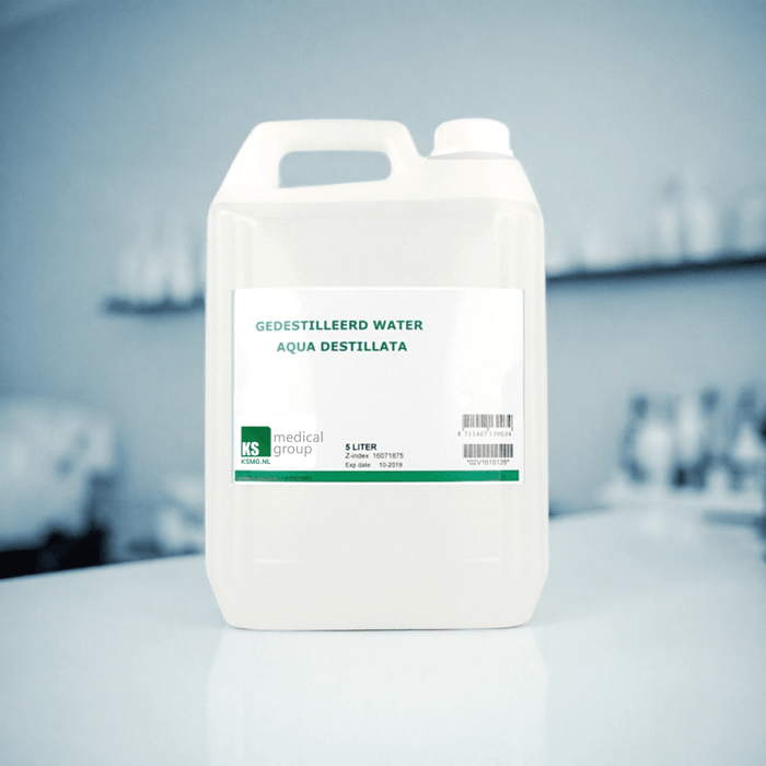 Water gedemineraliseerd (gedestilleerd) - 5 liter - Demi water kopen doe je bij KS Medical Group