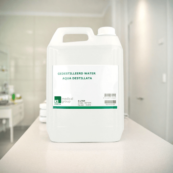 Water gedemineraliseerd (gedestilleerd) - 5 liter - Demi water kopen doe je bij KS Medical Group