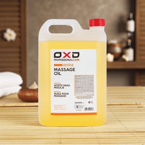 OXD Professional Care - Massage Olie - Arnica - 5000ml -  Voor professioneel gebruik in massagepraktijk. Natuurlijke ondersteuning bij spiervermoeidheid. Ideaal voor stijve spieren en herstel. Perfect voor wellness en fysiotherapie.